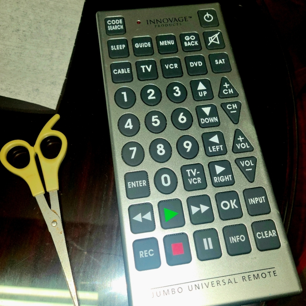 INNOVAGE Jumbo Universal Remote